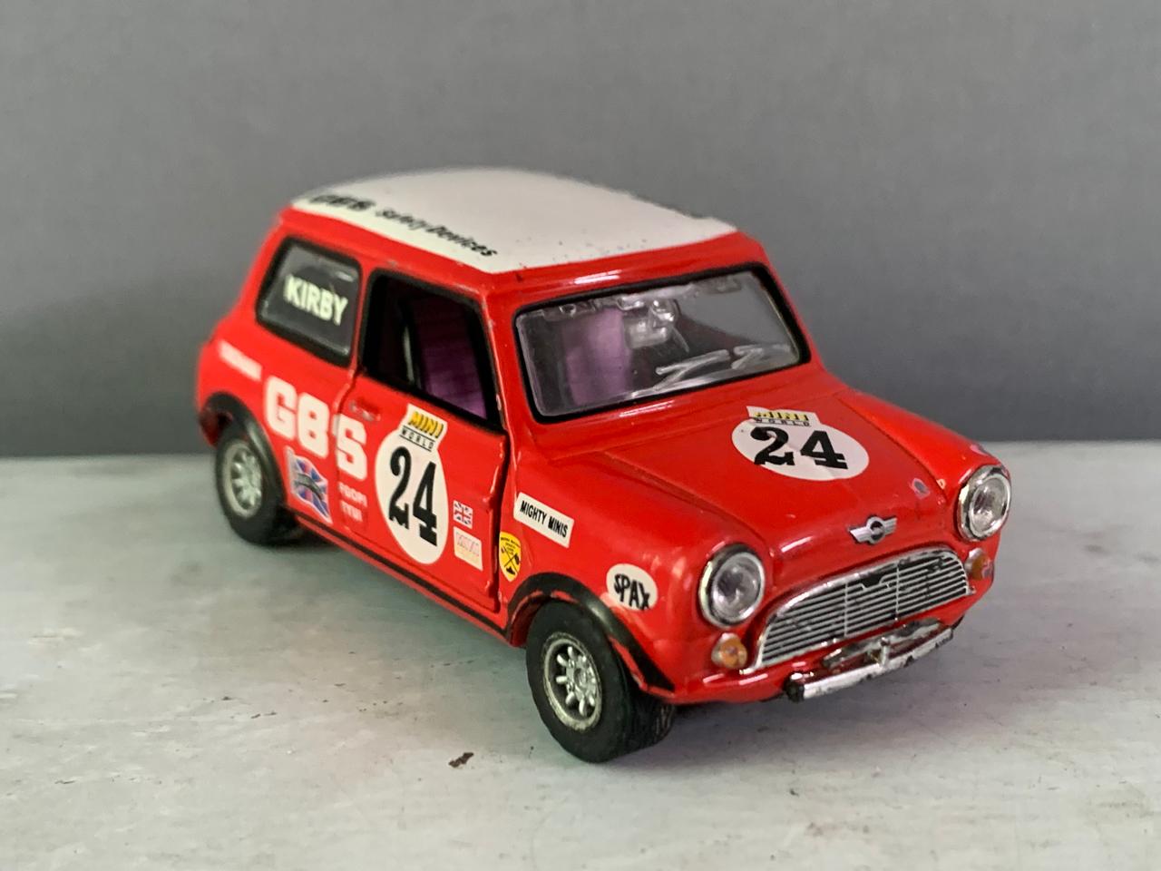 Mini Cooper Cararama.