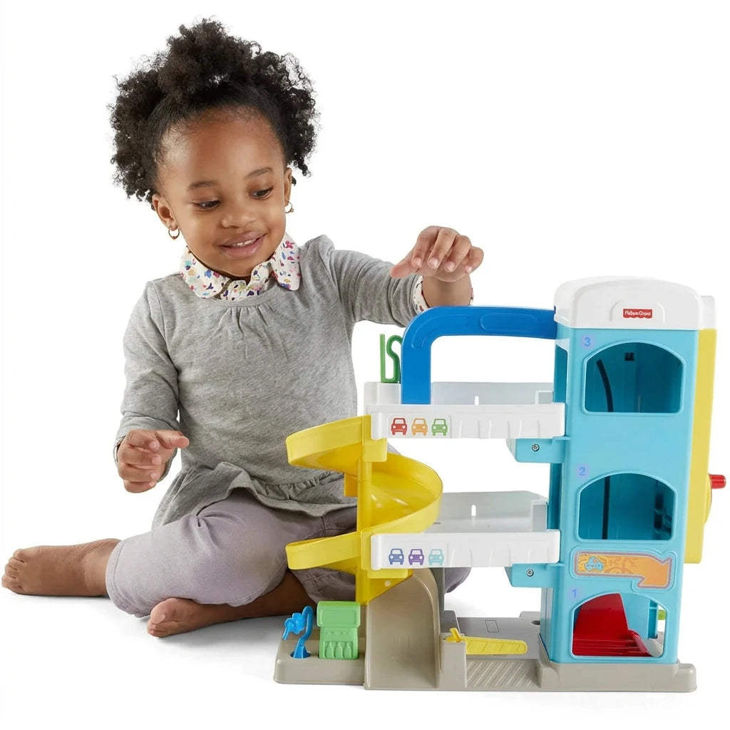 Fisher-Price Little People Helpful Neighbor's Garage.(Rs 250 advance)
