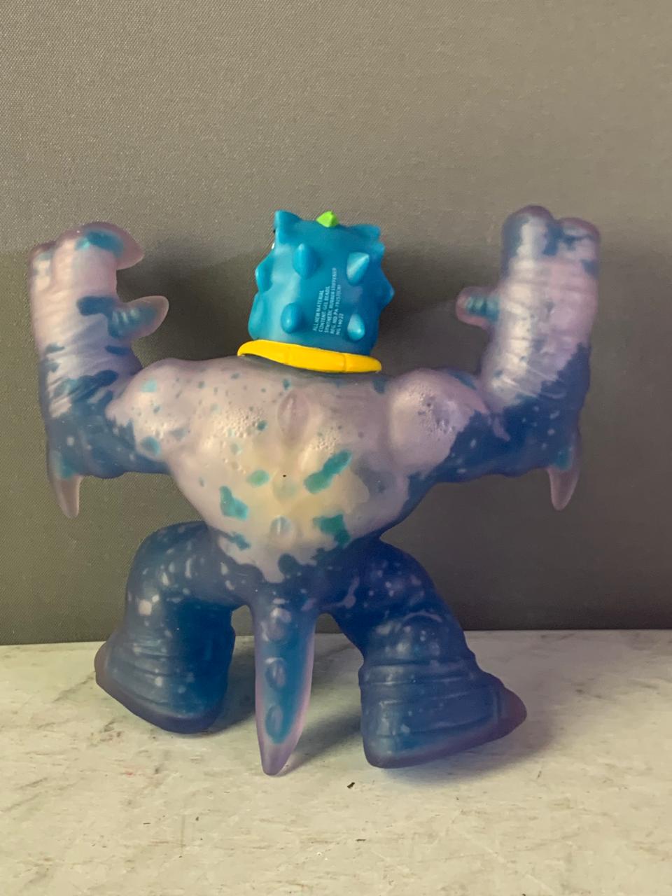 Heroes of Goo Jit Zu Goo Shifters Tyro Action Figure.