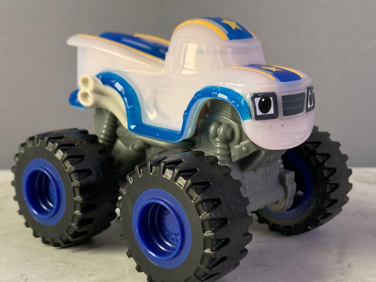 Fisher-Price Nickelodeon Blaze & the Monster Machines, Darrington.