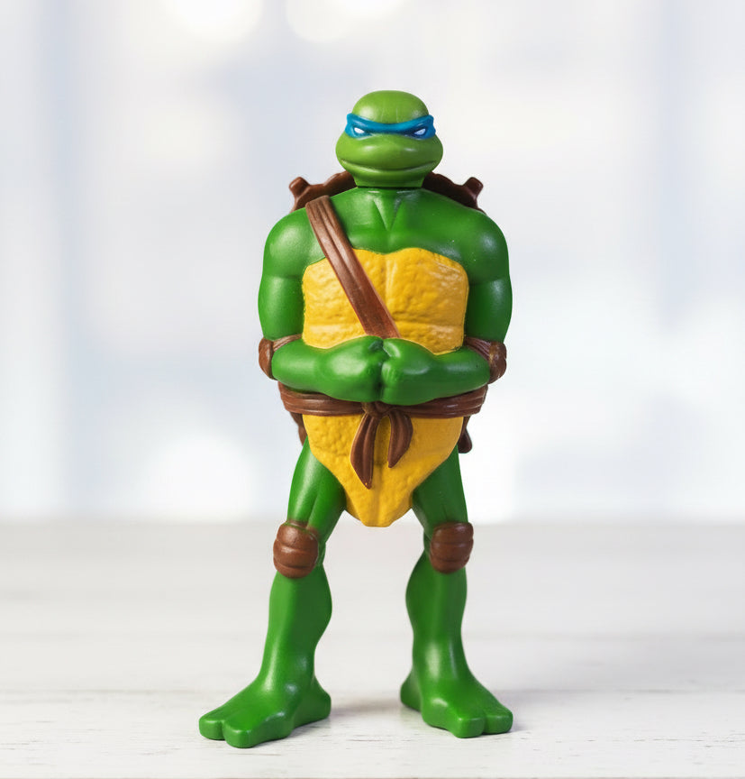 Teenage Mutant Ninja Turtles Leonardo Action Figure.