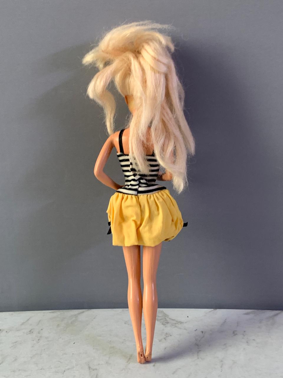 Vintage Mattel Barbie Fashion Doll.