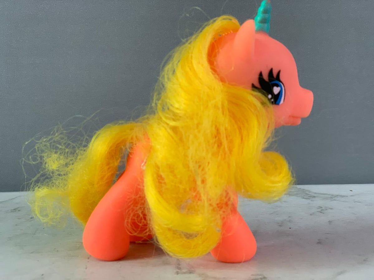 Gi-Go Wonder Pony Land Neon Pink Unicorn.