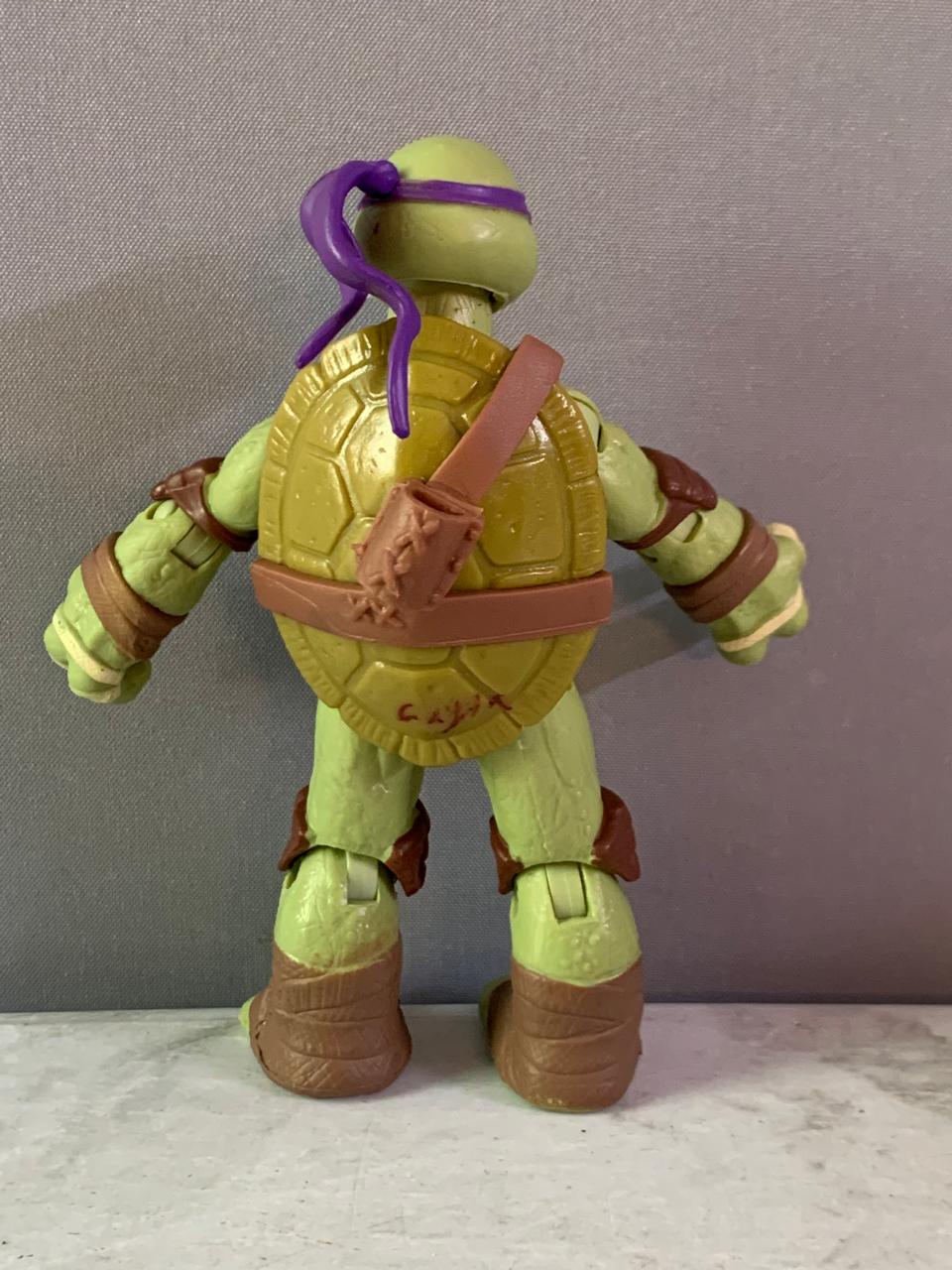 Teenage Mutant Ninja Turtles Nickelodeon Battle Shell Donatello Action Figure.