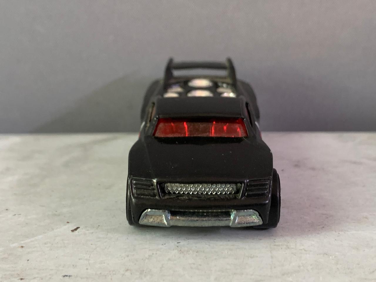 Hot Wheels Bassline.