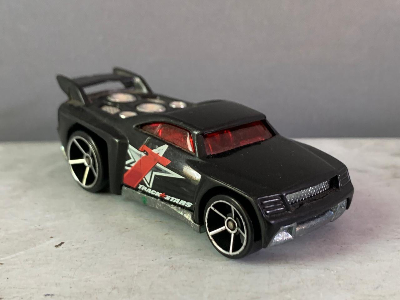 Hot Wheels Bassline.