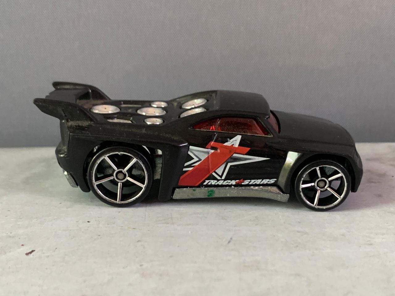 Hot Wheels Bassline.