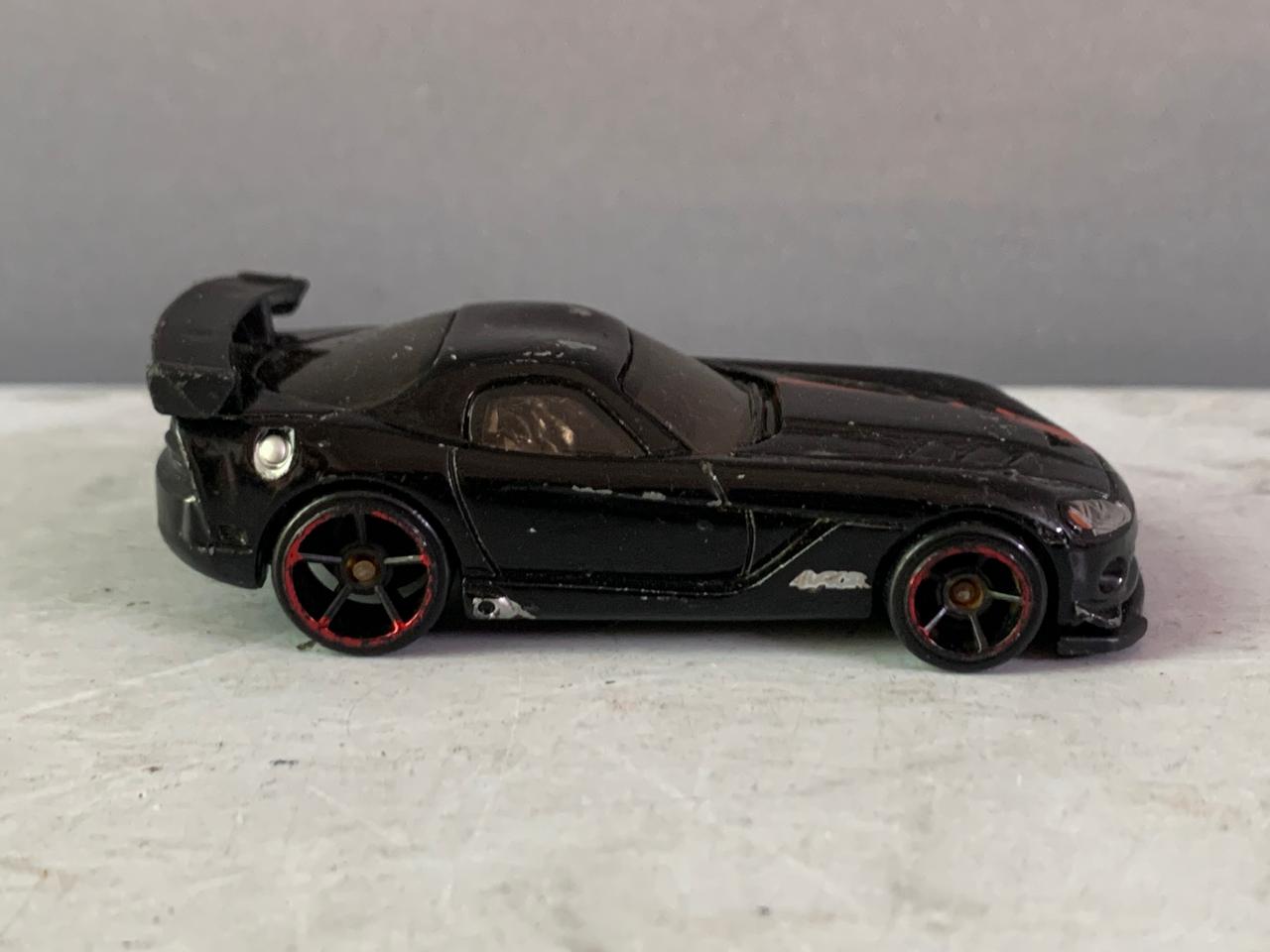 Hot Wheels Dodge Viper.