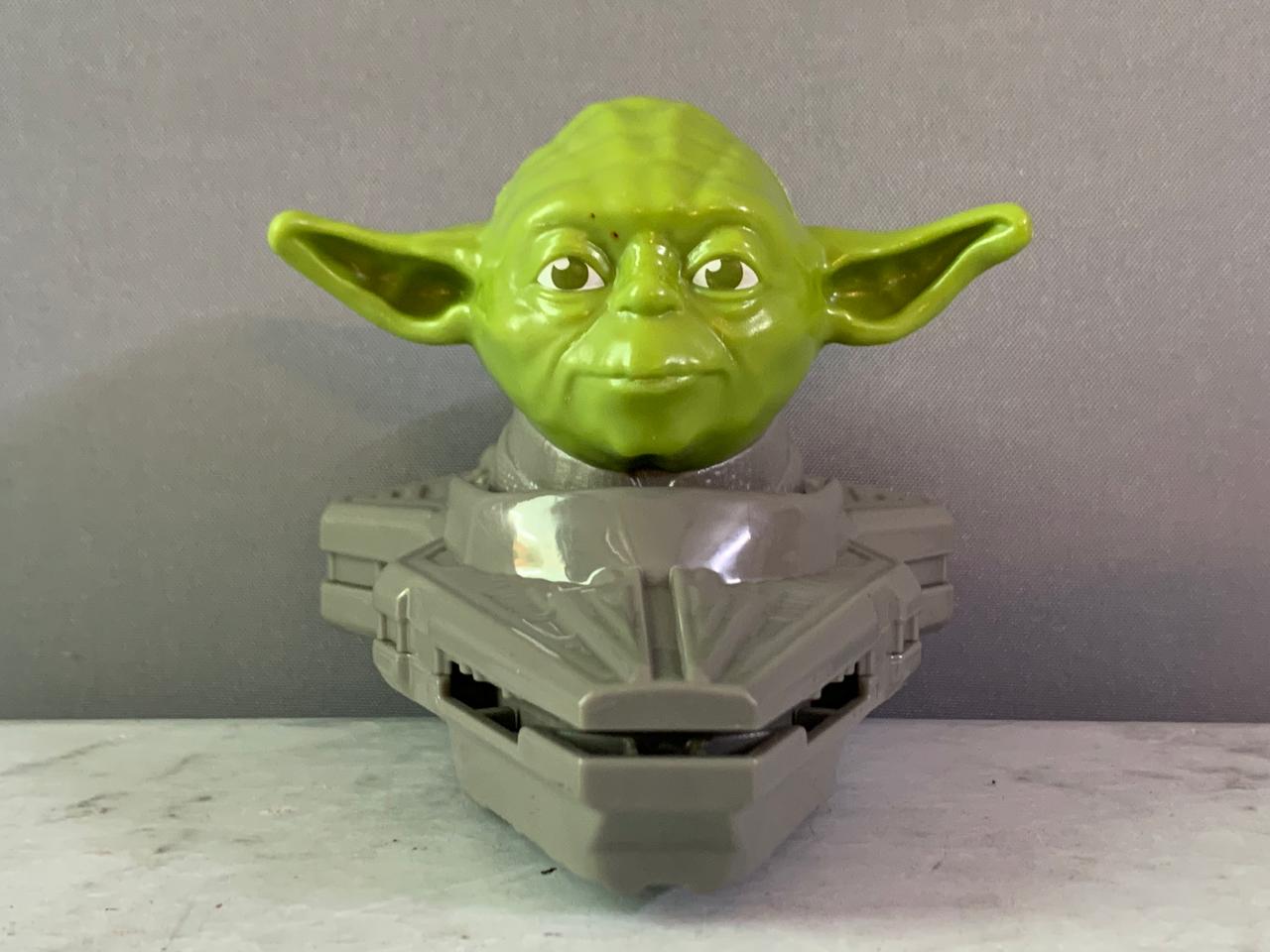 Star Wars Master Yoda Disc Launcher.