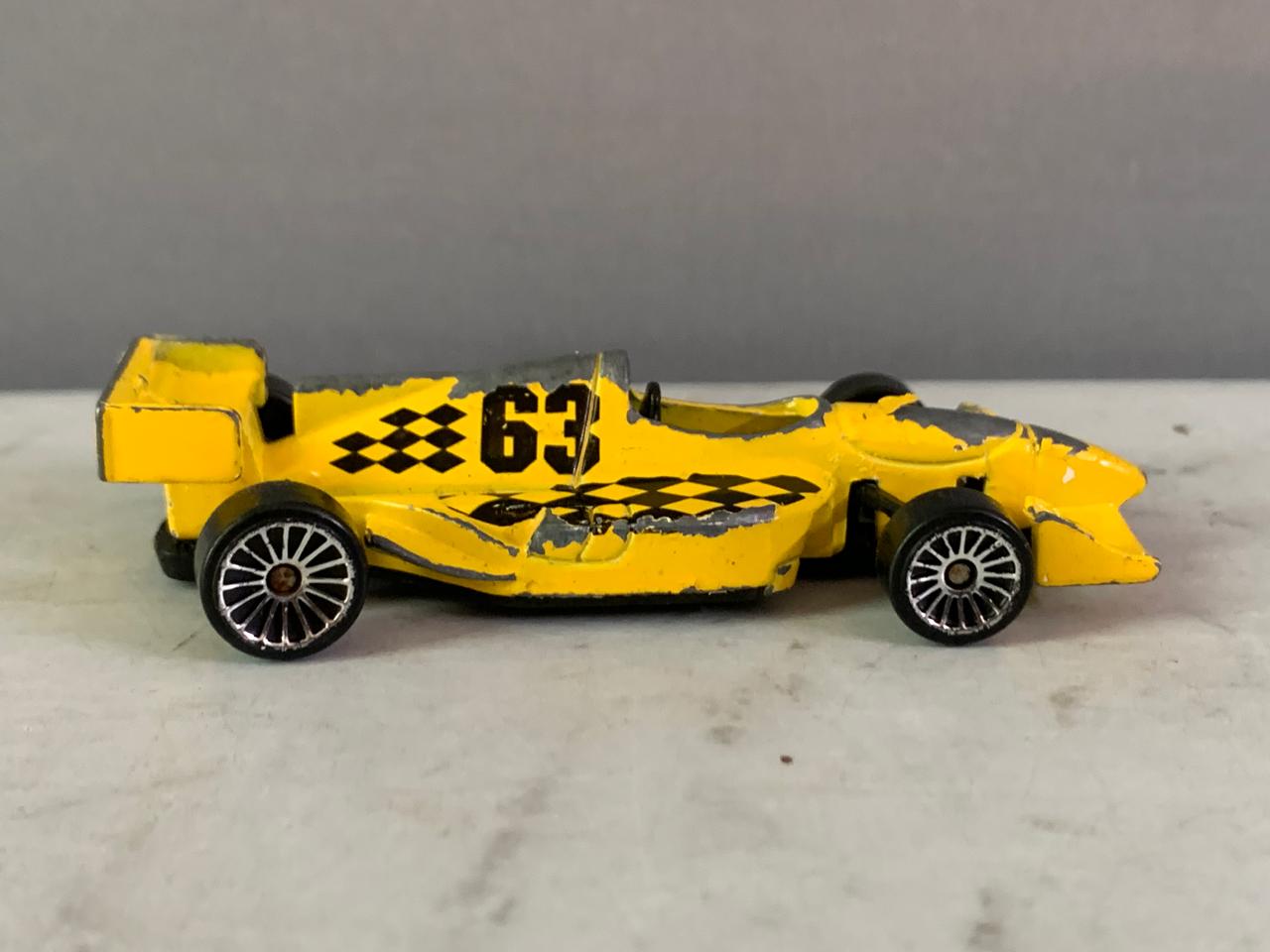Maisto Indy Racing League F1 Racer. (Condition 9/10, must check 2nd pic)