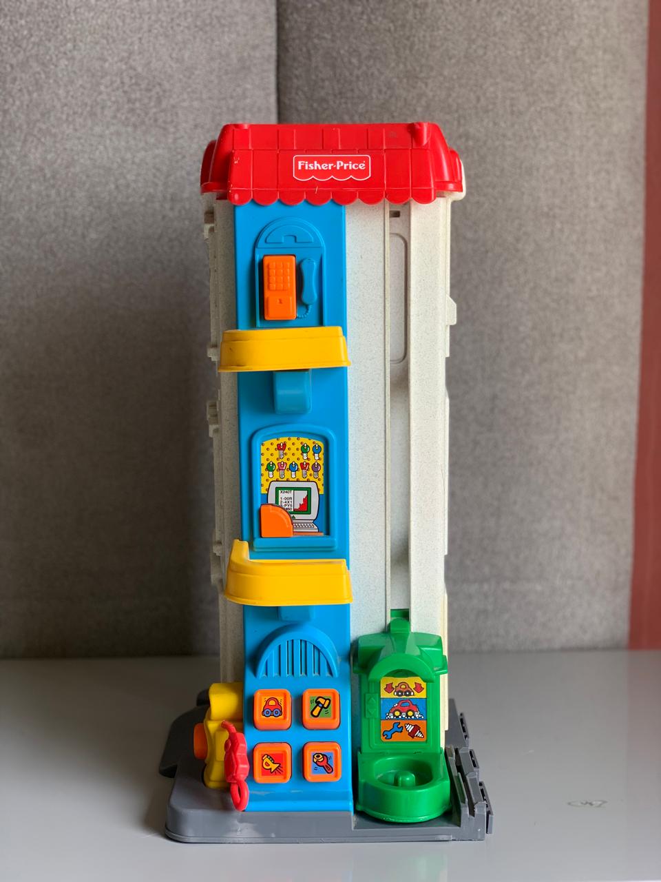 Fisher-Price Little People Fun Sounds Garage.(incomplete) (Rs 300 advance)