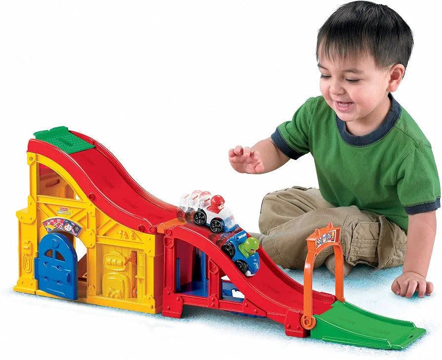 Fisher-Price Little People Wheelies Rev 'n Sounds Race Track.( without vehicles)(Rs 350 advance)