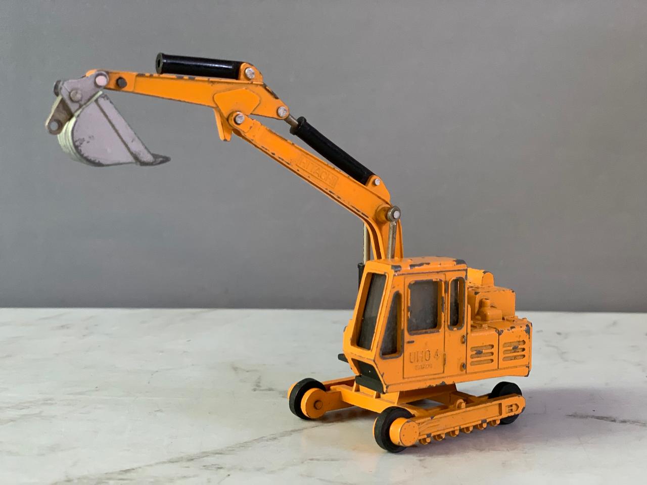 Shinsei Mini Power Hitachi UH04 Excavator Die-Cast Toy.