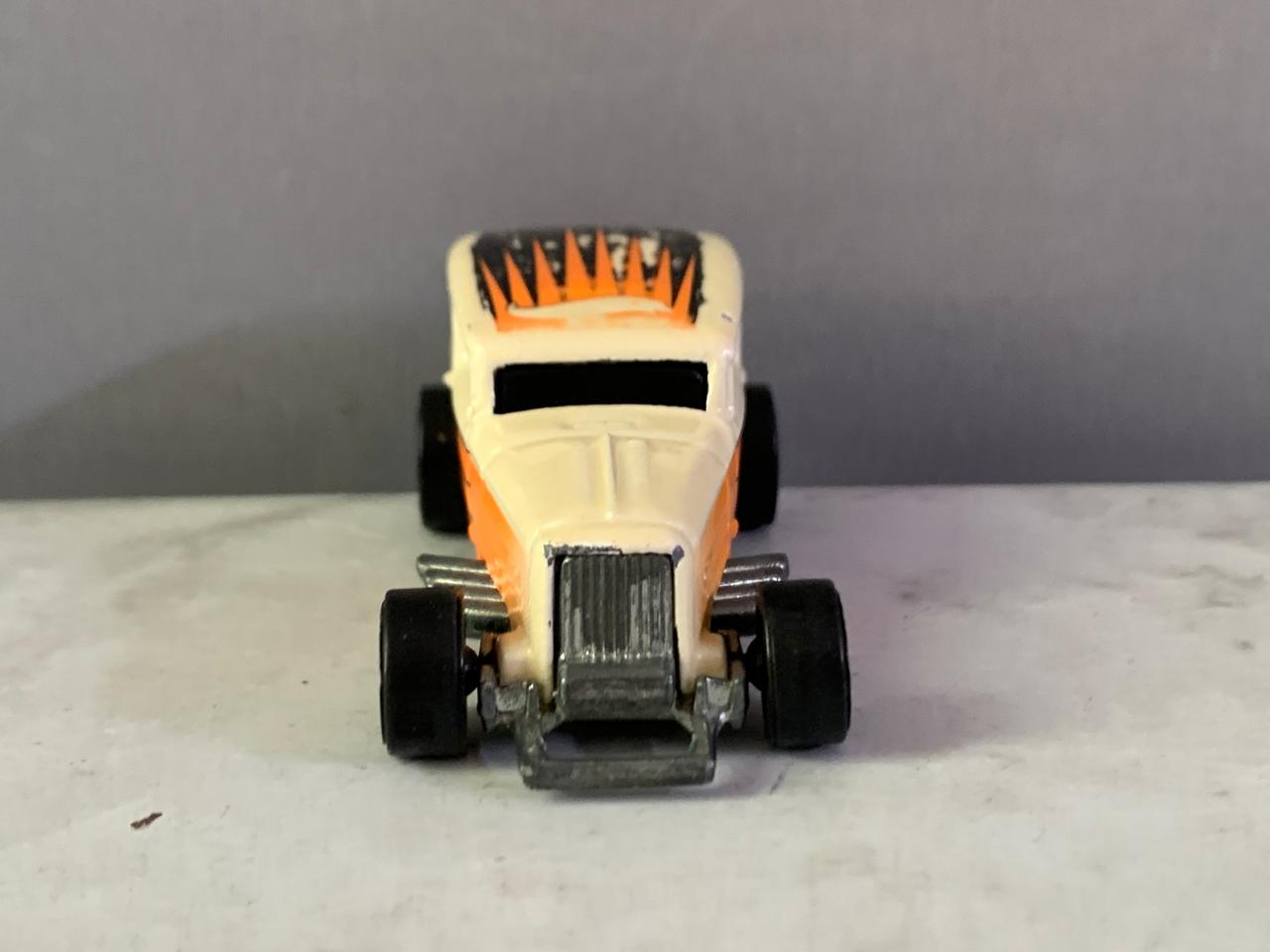 Hot Wheels First Editions Midnight Otto.