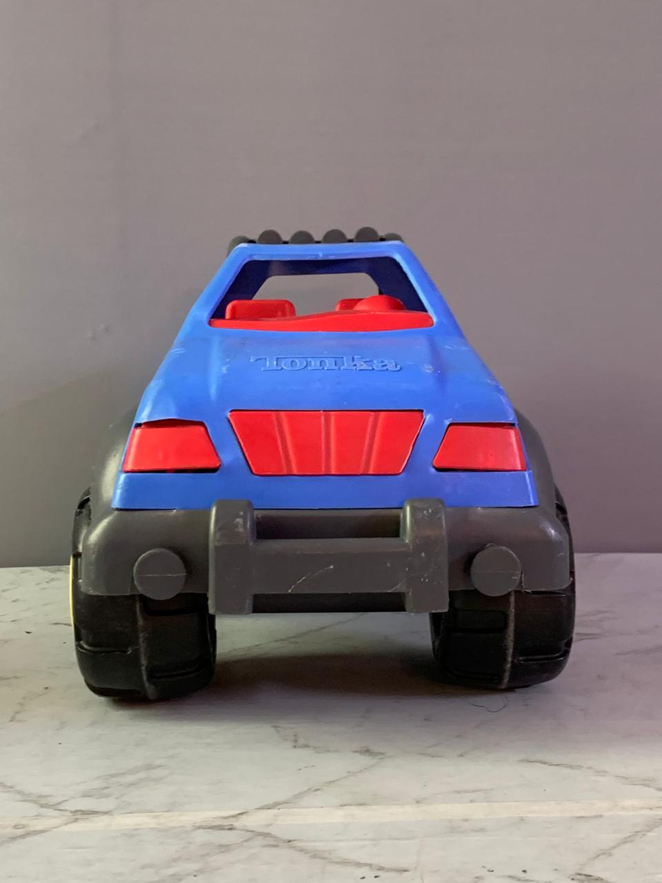 Hasbro Tonka Jr. 4x4 Off-Road Pickup Truck. (Rs 350 advance)