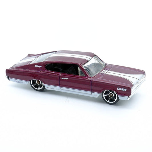 Hot Wheels Muscle Mania '67 Dodge Charger.