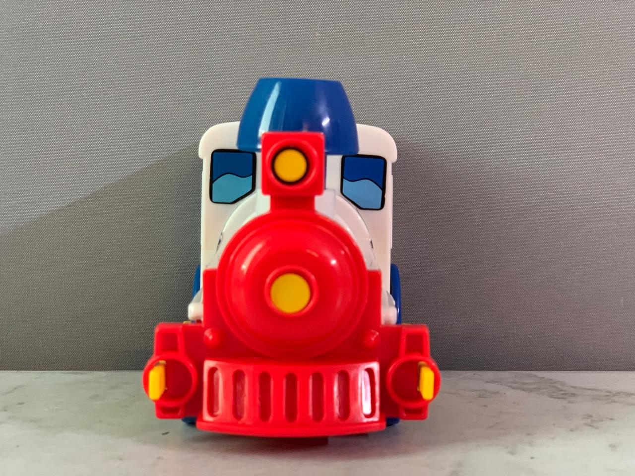 Toysmith Zoomsters Locomotive Toy Train.
