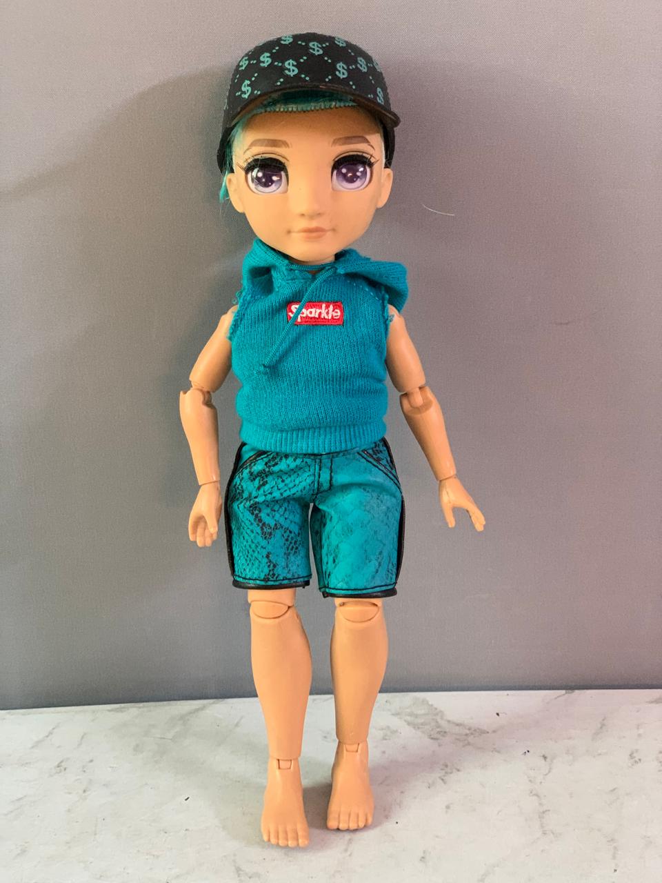 Rainbow High Fashion Doll - River Kendall. (Rs 250 advance)