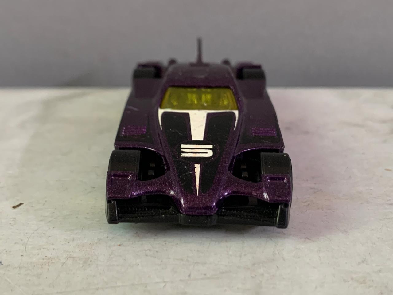Hot Wheels Formul8r.