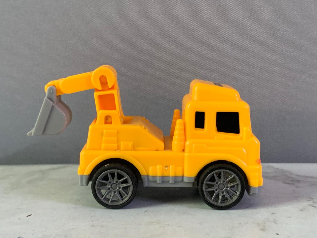 Pull Back Construction Truck Toy. (Rs 100 advance)