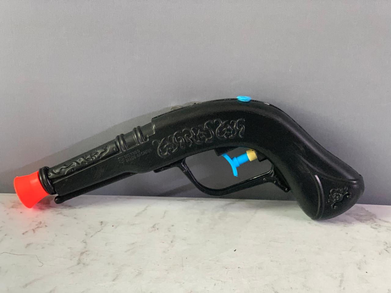 Pirate Water Squirt Gun. (Rs 150 advance)