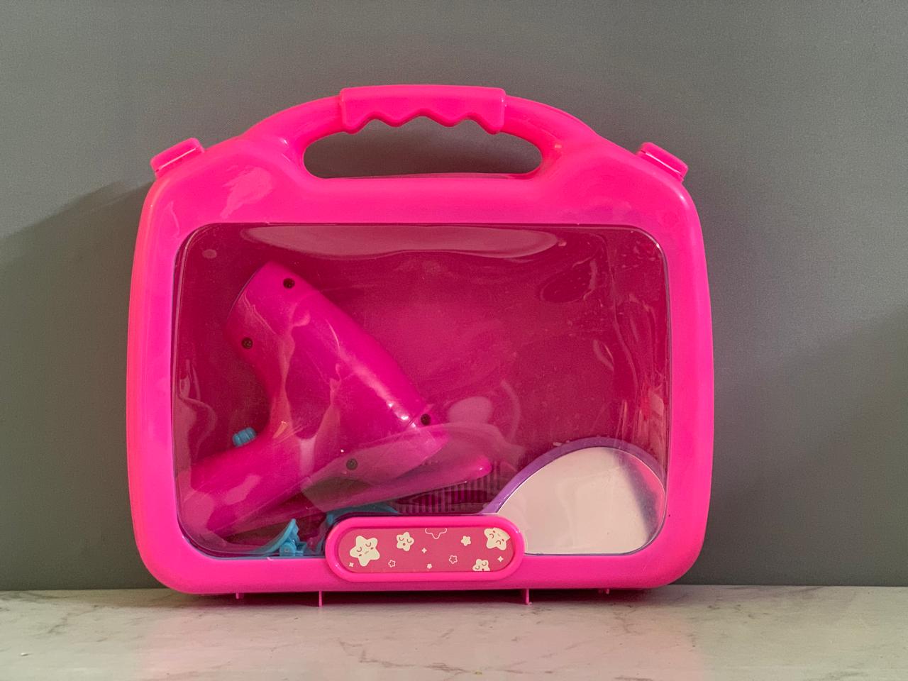 Playgo Hair Stylist Carry Case. (Rs 250 advance)