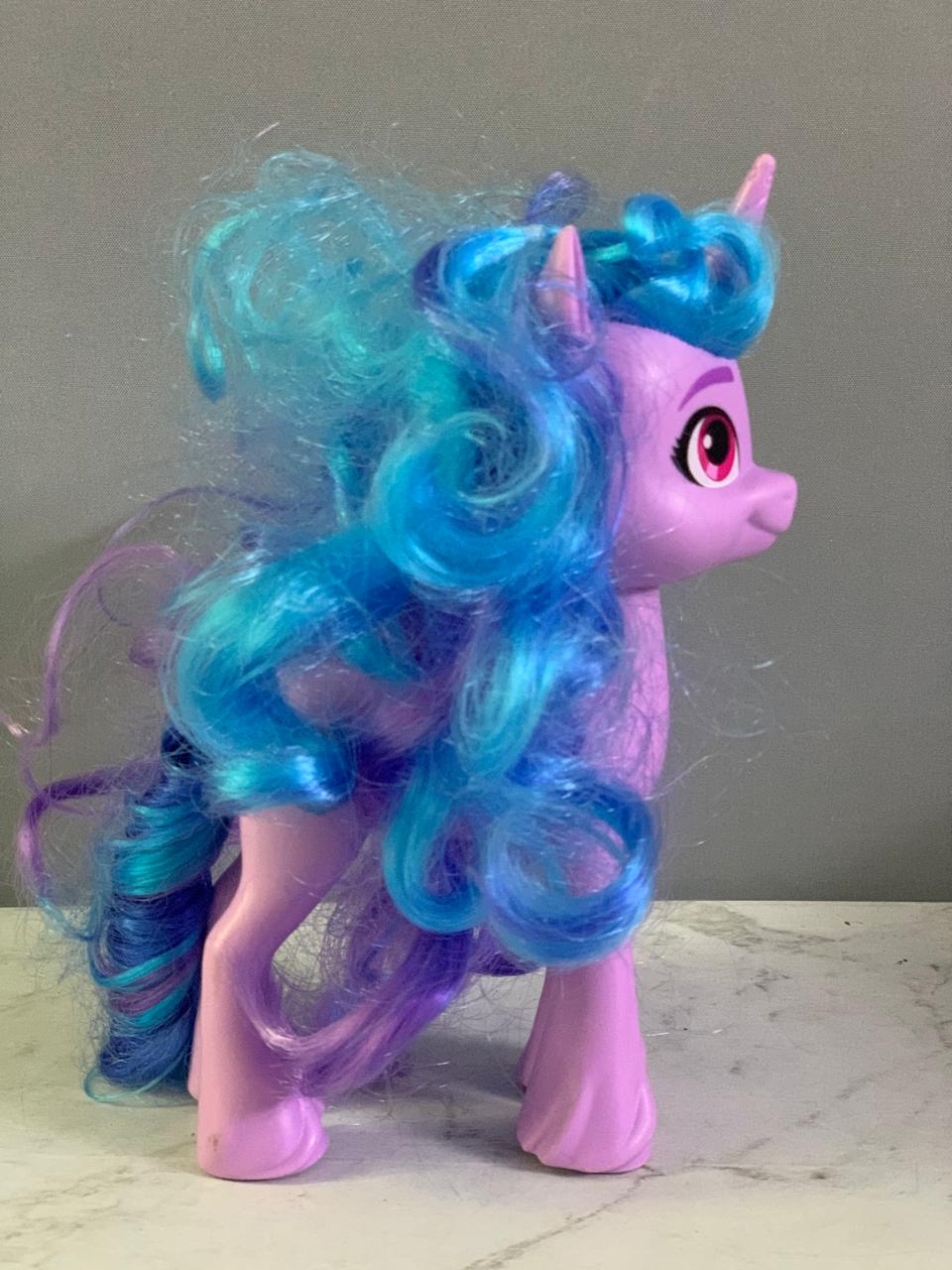 My Little Pony: A New Generation Mega Movie Friends Izzy Moonbow. (Rs 150 advance)