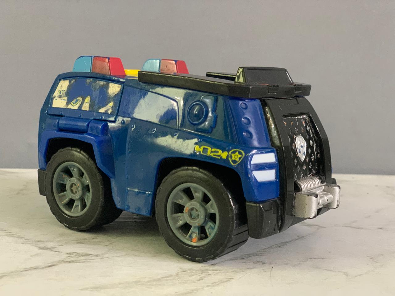 PAW Patrol, Chase’s Patrol Cruiser Toy Car.