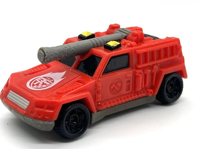 Hot Wheels Fire Truck Water Cannon Die-Cast Toy Car.