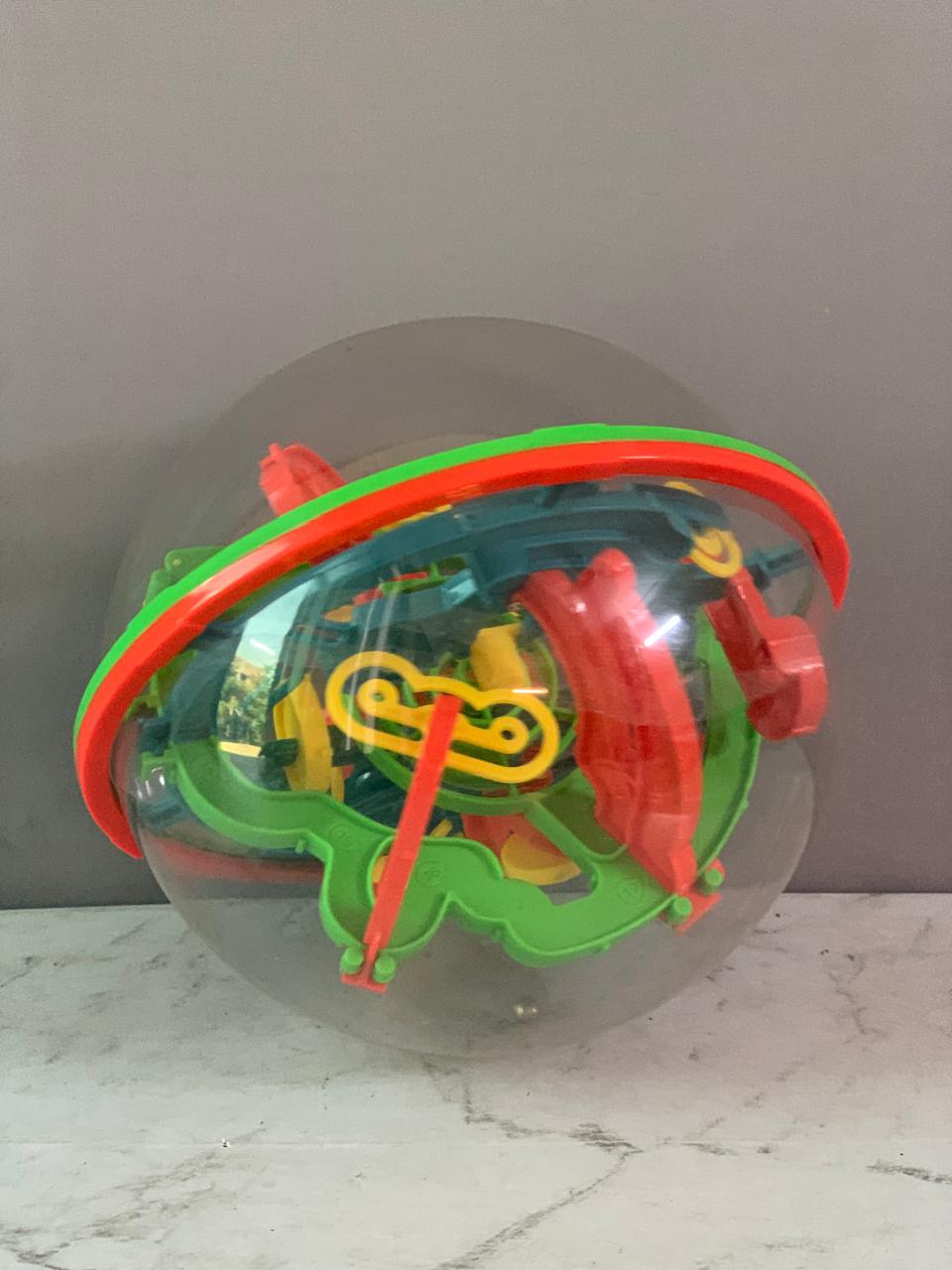 Intellect 3D Labyrinth Sphere UFO Maze Ball. (Rs 200 advance)