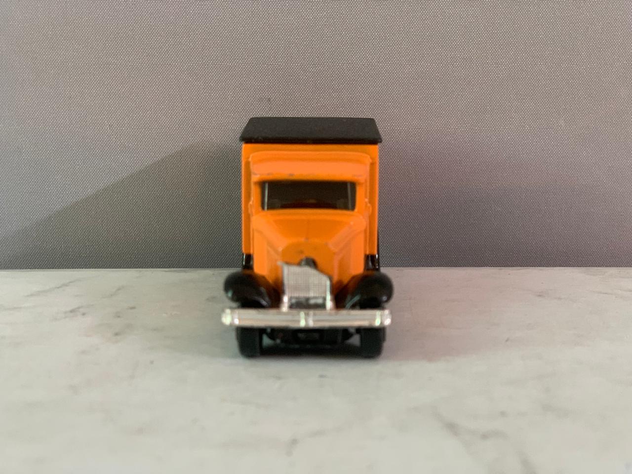 Matchbox Ford Kellogg's Frosted Mini-Wheats Truck Toy.(must check video)
