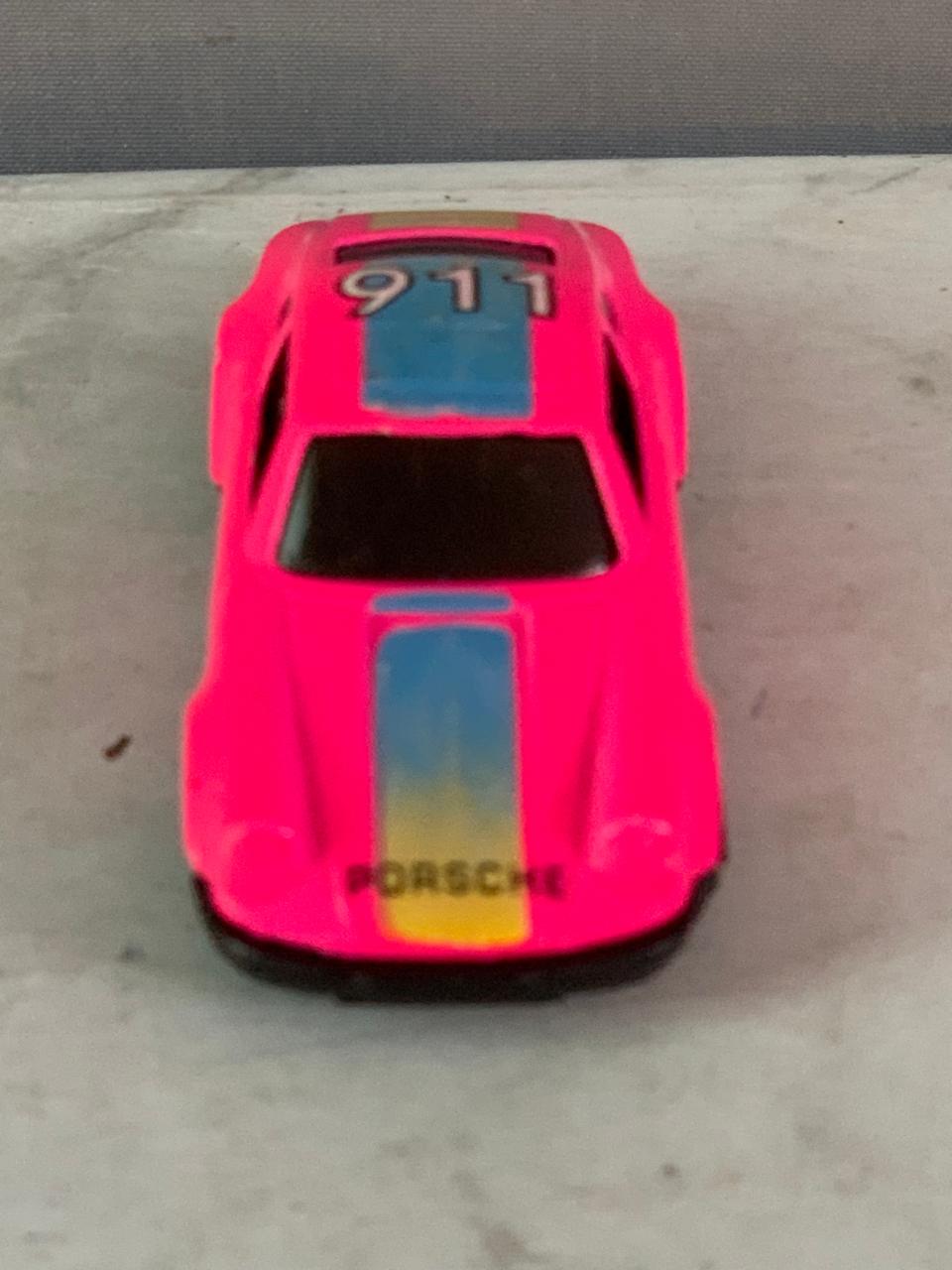Yat Ming No. 811 Porsche 911 Die-Cast Toy Car.