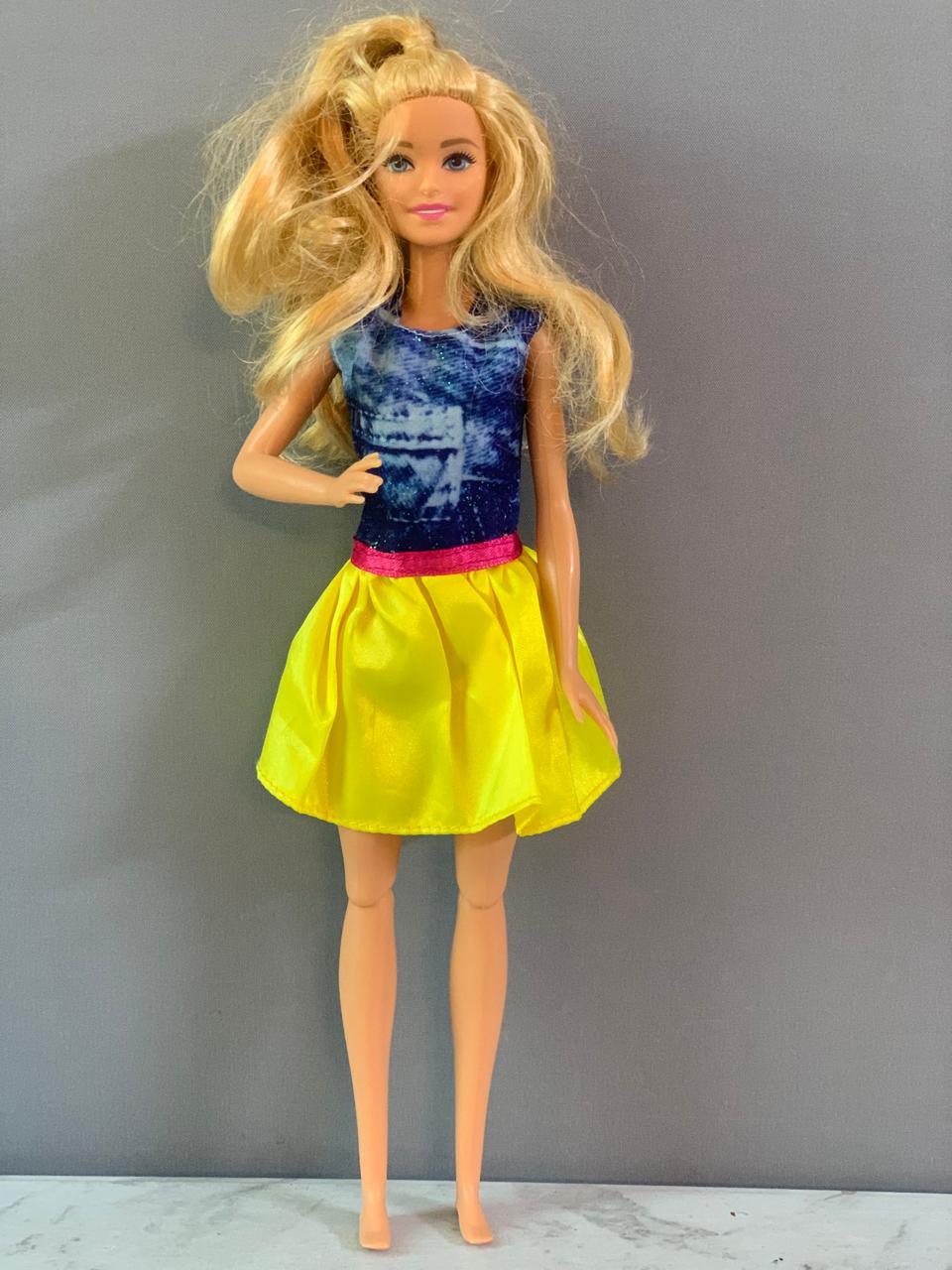 Barbie Fashionista Doll in Chambray Chic.