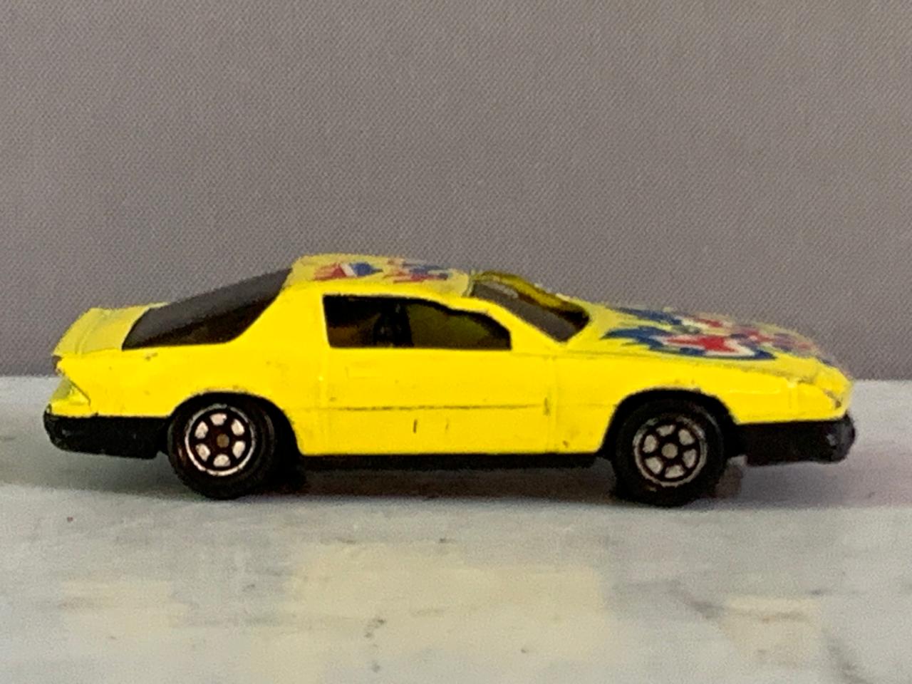 Yat Ming Yellow #21 Chevy Camaro No. 801 Die-Cast Toy Car.