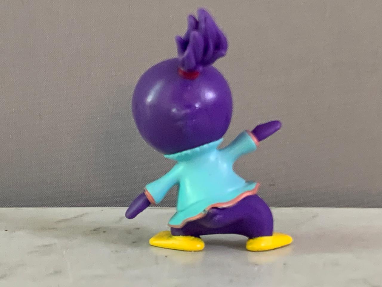 Disney Junior Muppet Babies Summer Penguin Mini Figure.