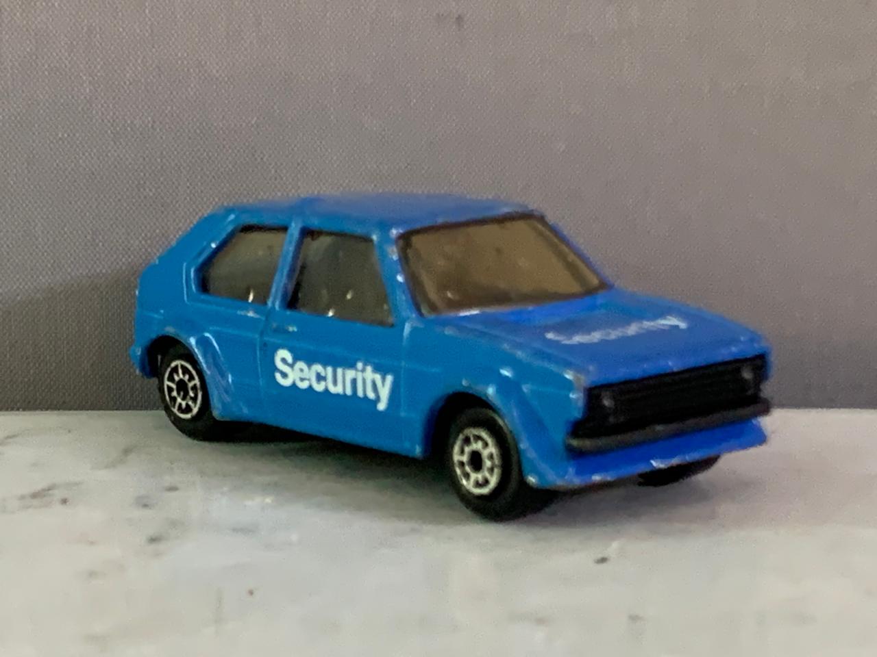 Maisto Volkswagen Golf GTI Security Die-Cast Toy Car.