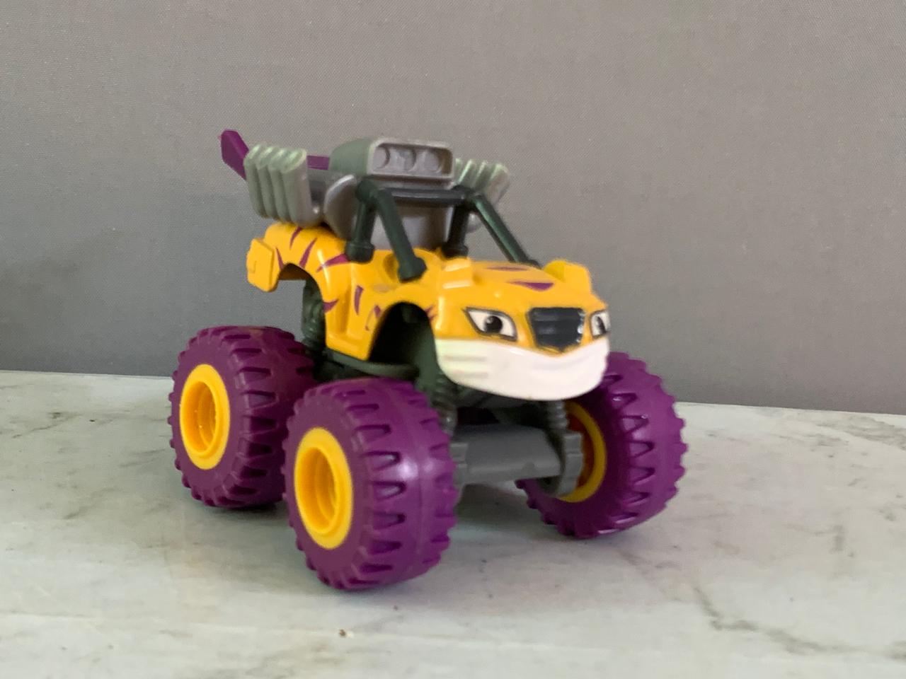 Fisher-Price Store Nickelodeon Blaze and the Monster Machines Vehicle.