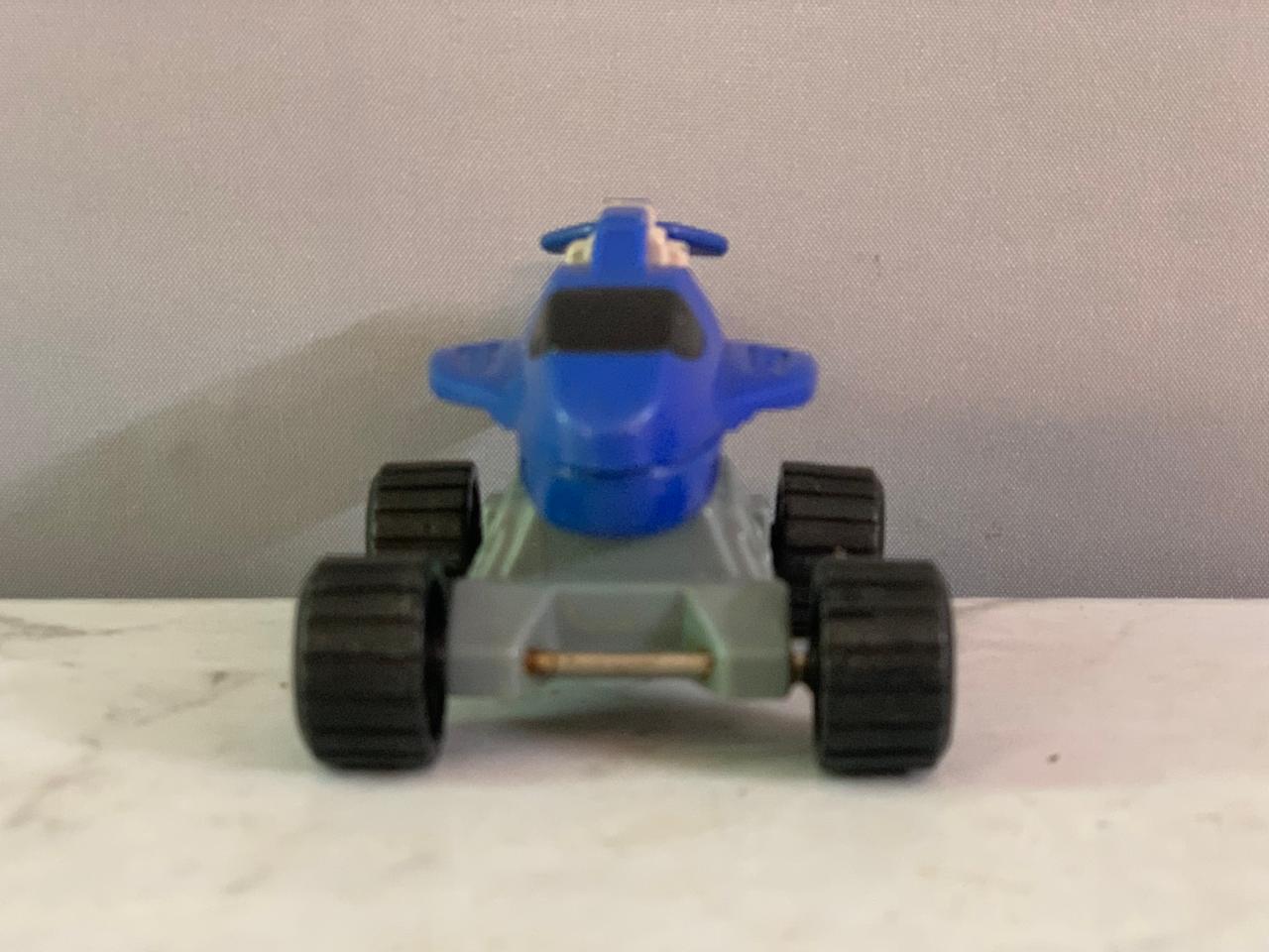 Hot Wheels Attack Pack "Shark Attack" Vehicle.