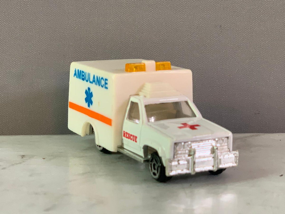 Majorette Ford Ranger NYC EMS Ambulance Toy.