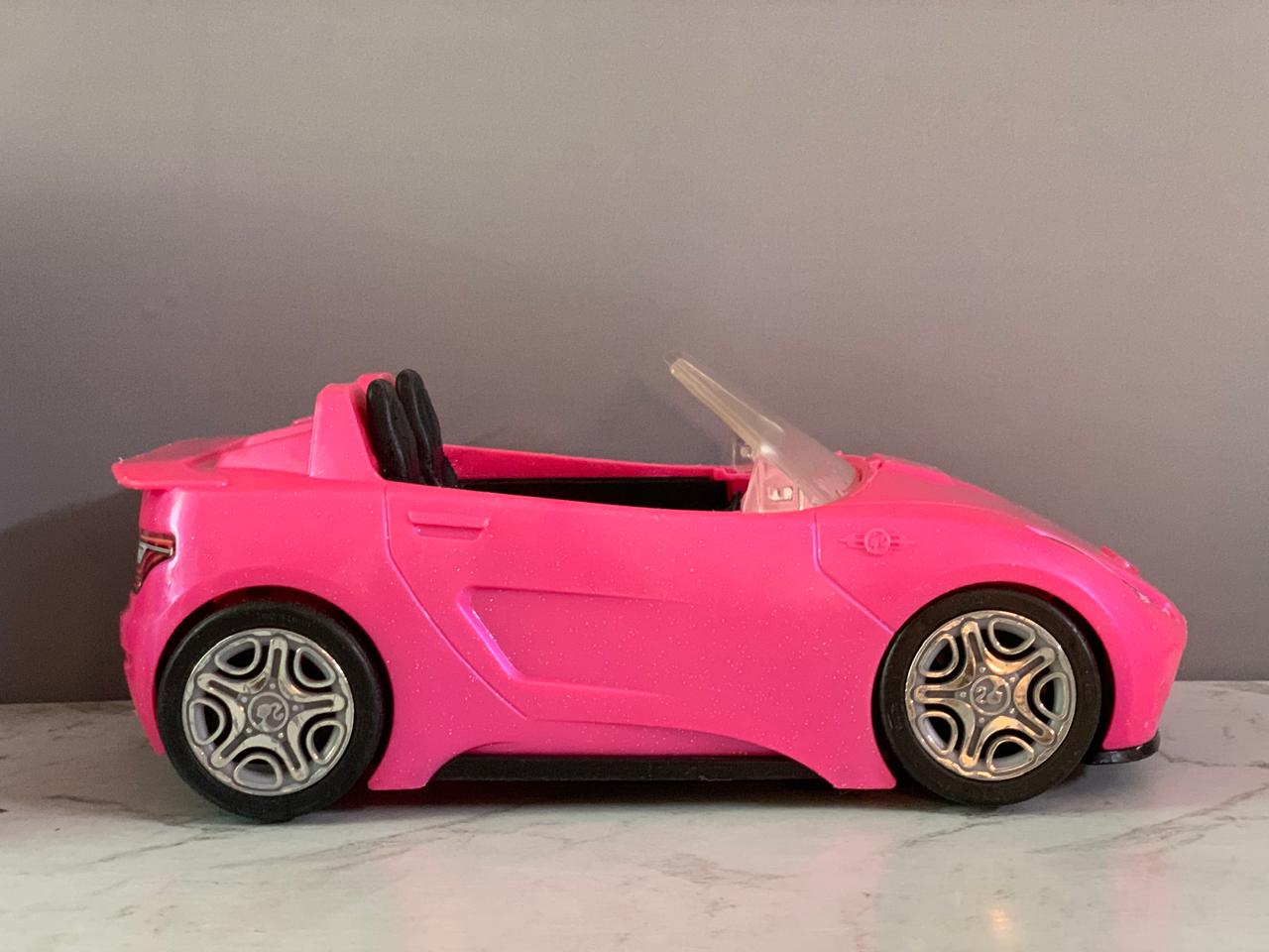 Mattel Barbie Glam Convertible Car.(Rs 350 advance)(must check video, wind screen slightly cracked)