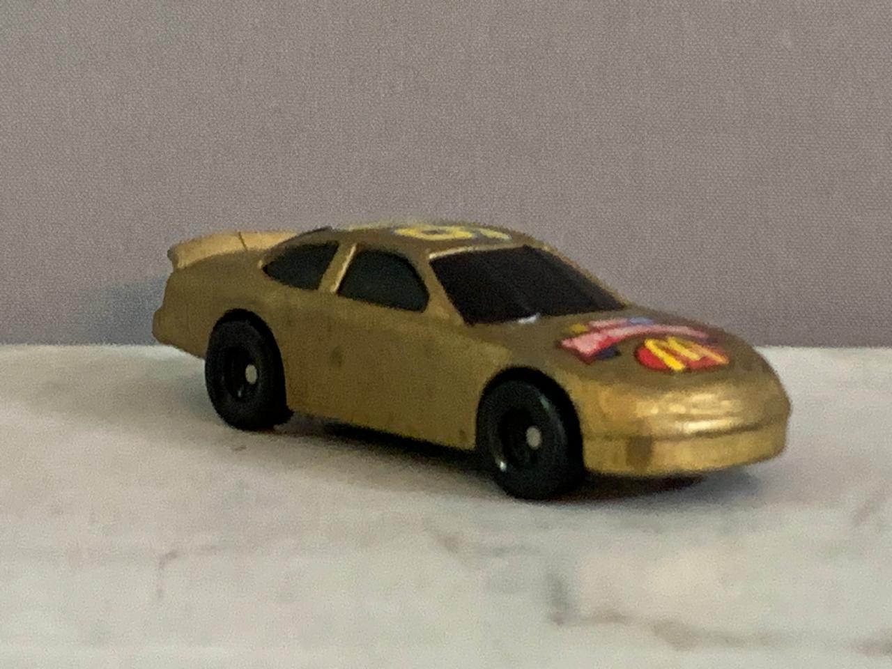 Hot Wheels McDonald's 50th Anniversary Die-cast Race Car.(bxl04)