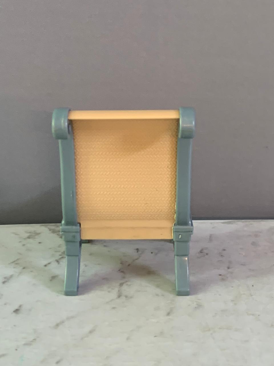 Fisher-Price Loving Family Doll House Armchair.
