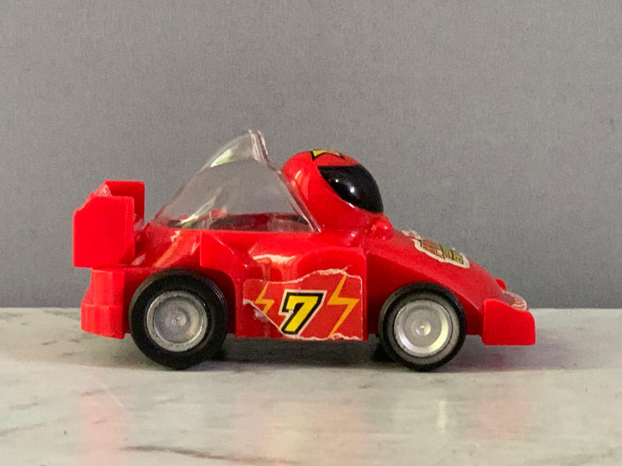 Hot Wheels Speedsters Formula 1 Gumball Car.