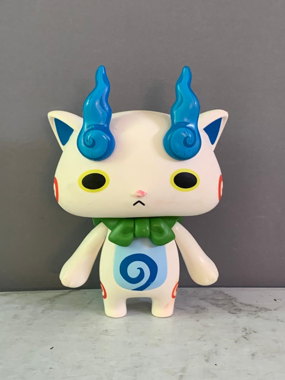 Hasbro Yo-Kai Watch Mood Reveal Komasan Collectible Figure.