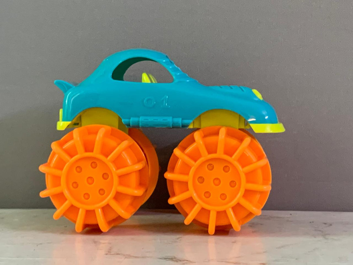 Battat toys Mini Monster Wheelies Toy Truck.