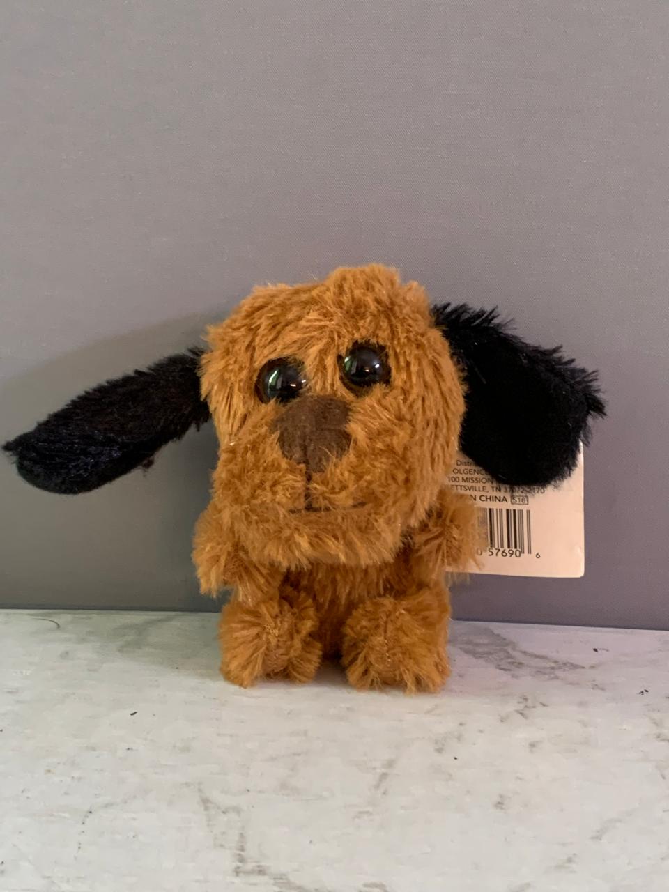 Ty Beanie Baby "Deputy" Dog Plush Toy. (New)