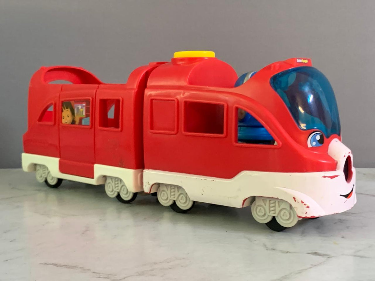 Fisher-Price Little People Vehicle Train With one figure (Rs 250 advance)