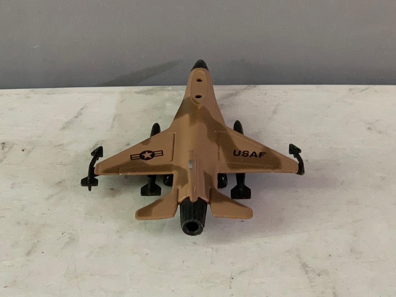 F-16 Fighting Falcon Die-Cast Fighter Jet Toy.(front tyre broken, must check video) (Rs 100 advance)