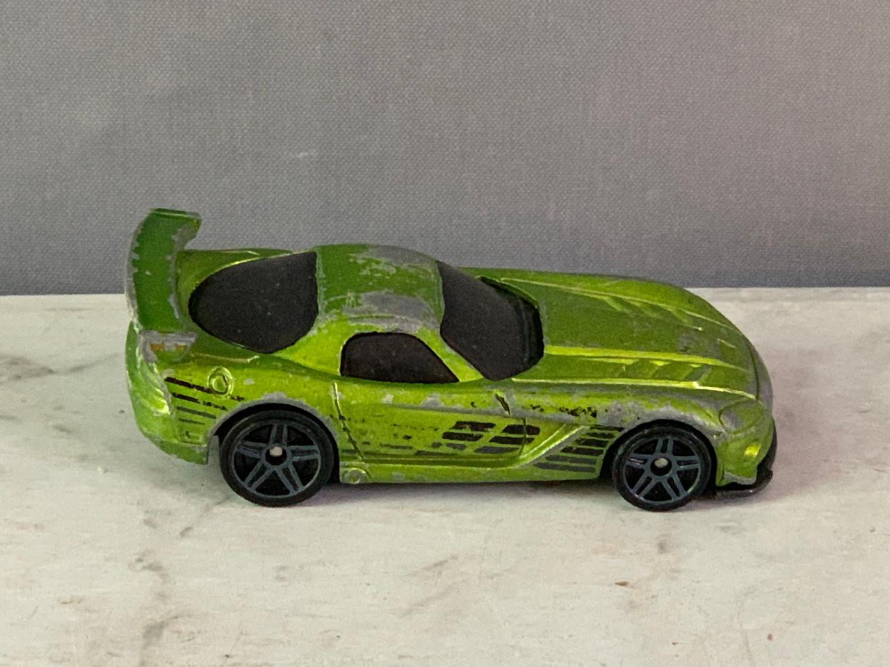Hot Wheels Dodge Viper SRT10 ACR.