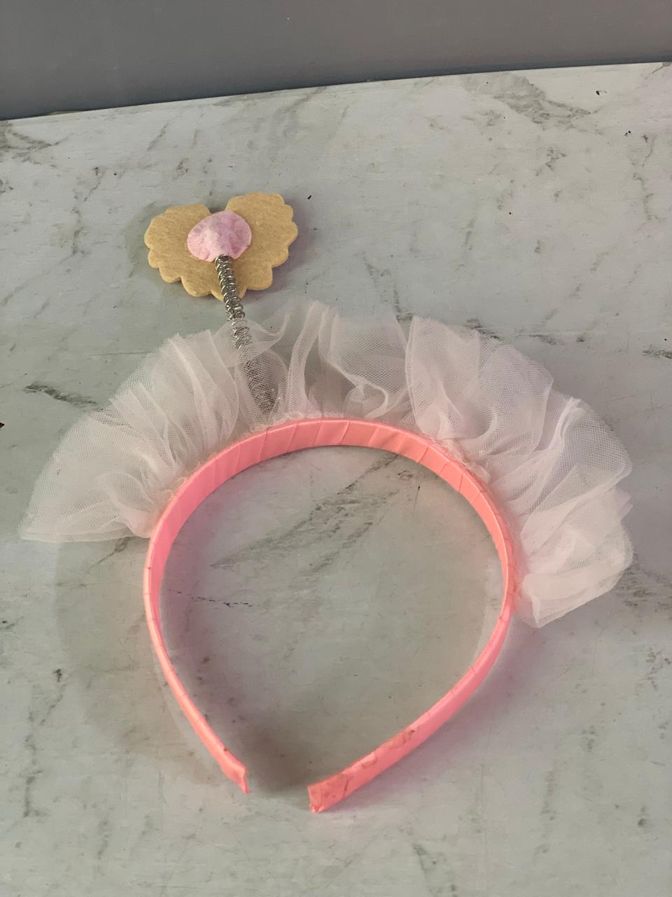 Fancy Tulle Heart Headband. (Rs 100 advance)